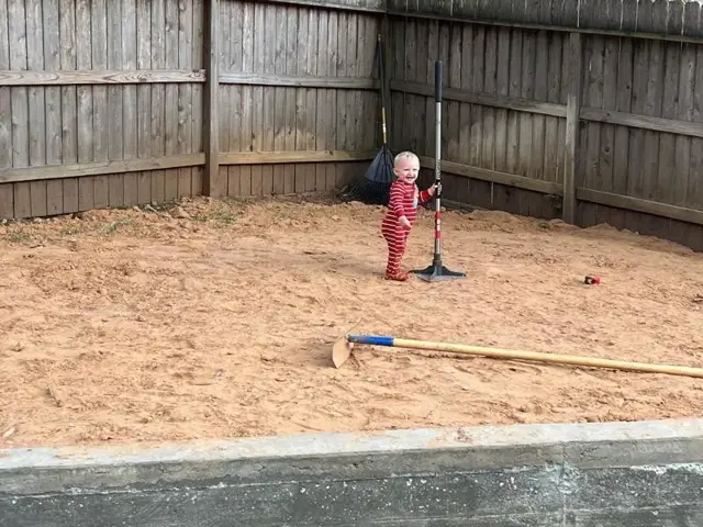 packing dirt for concrete construction